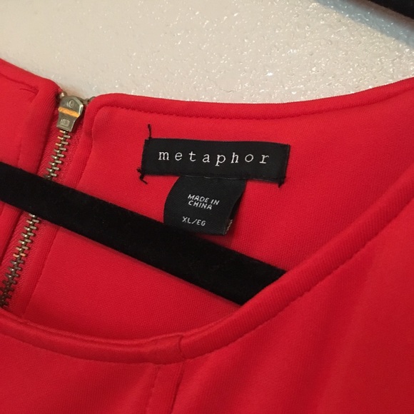 Metaphor Dress - Picture 3 of 5